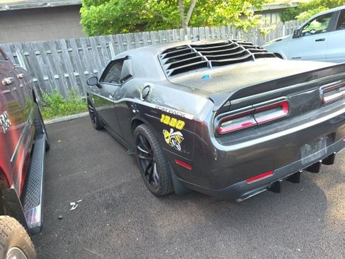 Used 2022 Dodge Challenger R/T Scat Pack w/ 1320 Plus Group RWD image 10
