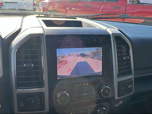 Used 2020 Ford F150 Lariat image 34