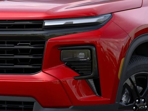 New 2027 Chevrolet Traverse LT w/ Midnight/Sport Edition FWD image 10