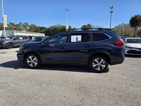 Used 2024 Subaru Ascent Premium w/ Convenience Package image 5