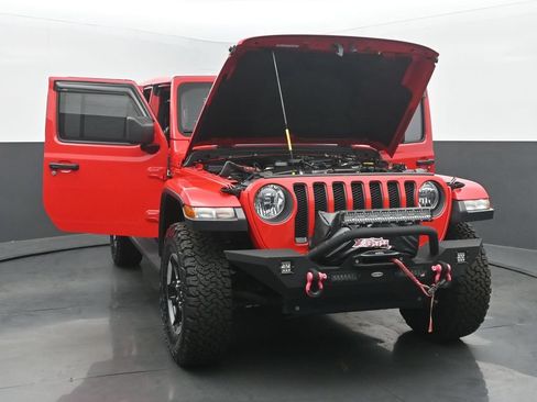 Used 2021 Jeep Wrangler Unlimited Rubicon w/ Cold Weather Group AWD/4WD image 57