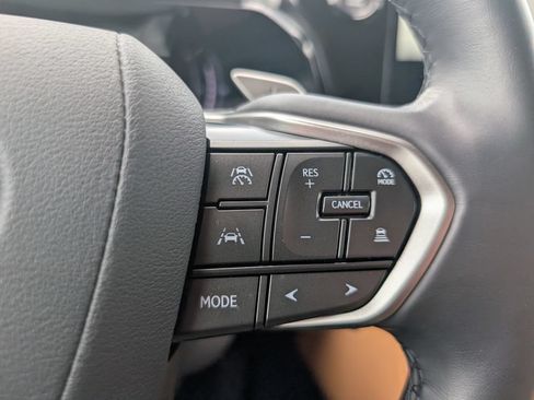 Used 2025 Lexus NX 250 FWD w/ Cold Area Package image 19
