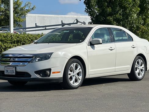 Used 2012 Ford Fusion SE image 8