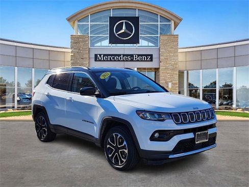 Used 2022 Jeep Compass Limited image 6