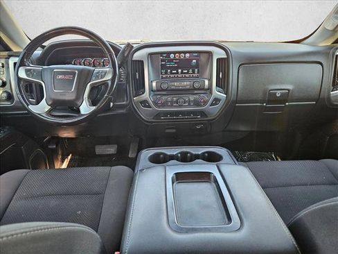 Used 2018 GMC Sierra 1500 SLE w/ SLE Value Package AWD/4WD image 15