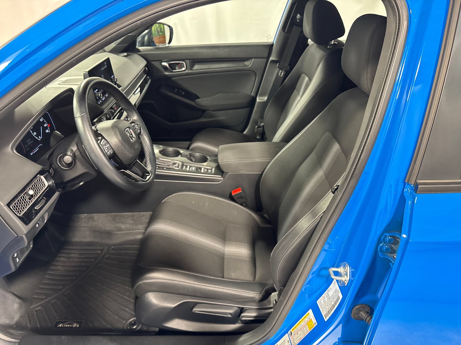 Certified 2024 Honda Civic Sport image 3