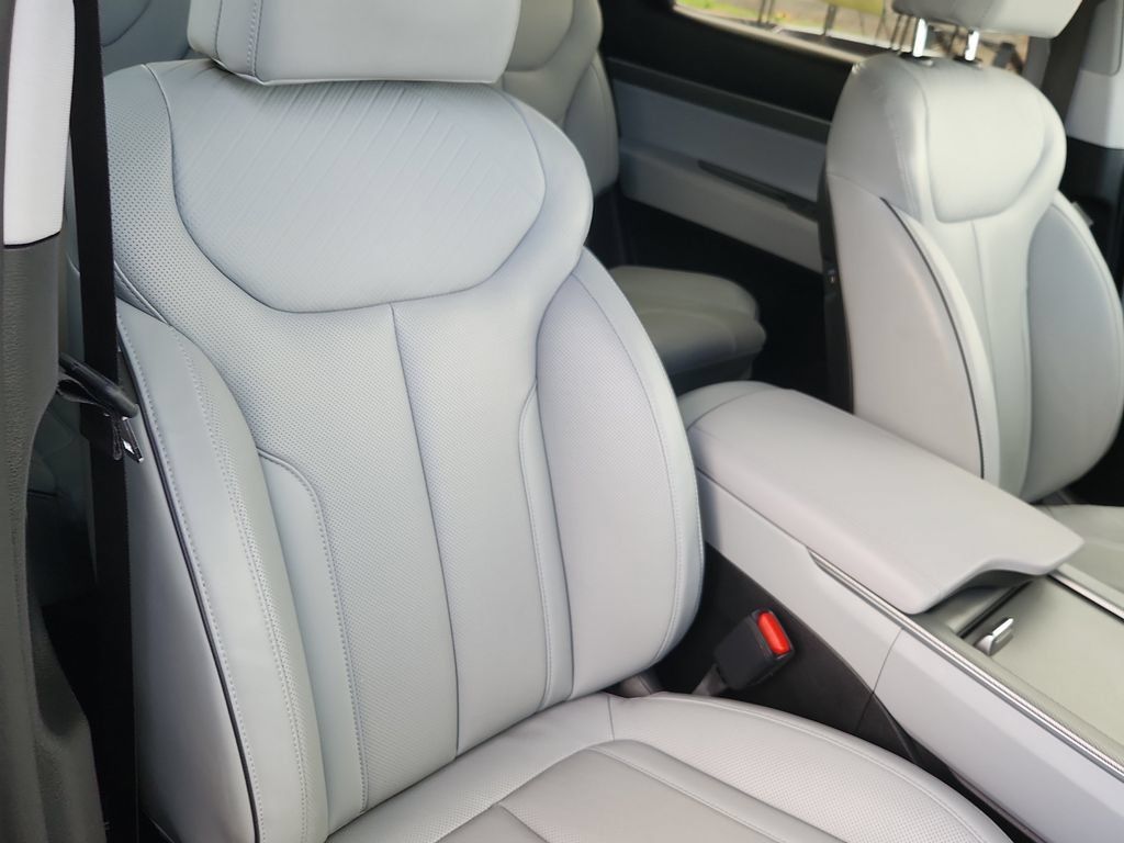 Used 2025 Hyundai Palisade SEL AWD/4WD image 15
