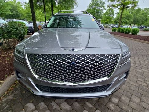 Used 2022 Genesis GV80 2.5T w/ Prestige Package 04 AWD/4WD image 3