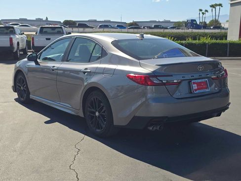 Certified 2026 Toyota Camry SE FWD image 5