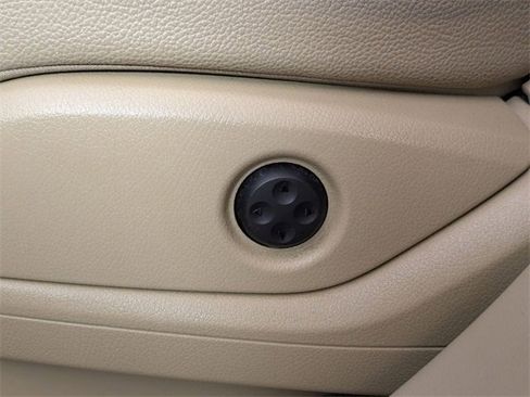 Used 2014 Mercedes-Benz ML 350 ML 350 image 11