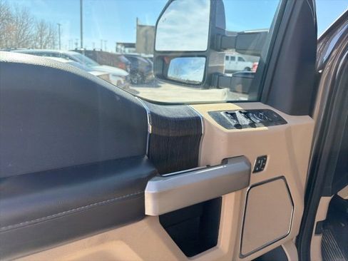 Used 2021 Ford F350 Lariat w/ Lariat Ultimate Package image 19