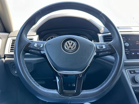 Used 2019 Volkswagen Atlas SE image 30