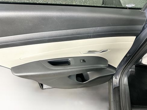 Used 2025 Hyundai Tucson SEL image 25