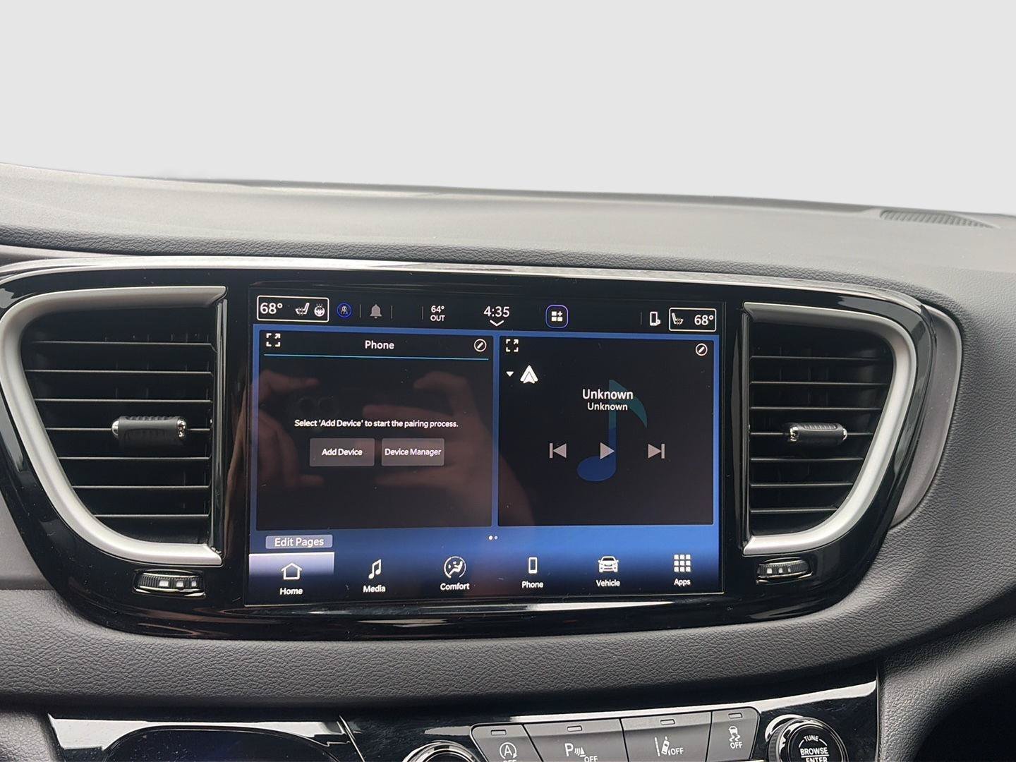 Used 2026 Chrysler Pacifica Select FWD image 18