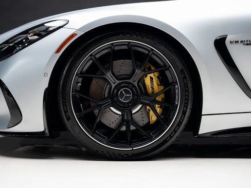 Used 2025 Mercedes-Benz AMG GT 63 image 21