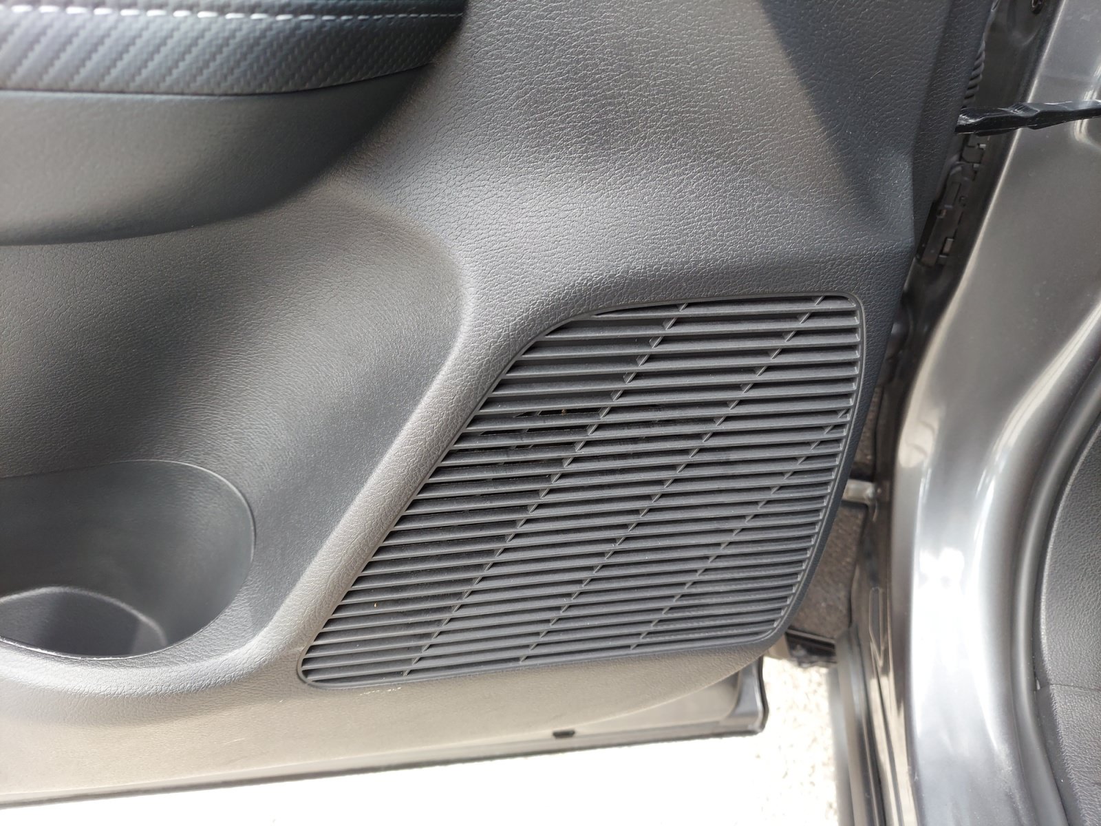 Used 2026 Nissan Kicks SR w/ SR Premium Package FWD image 26