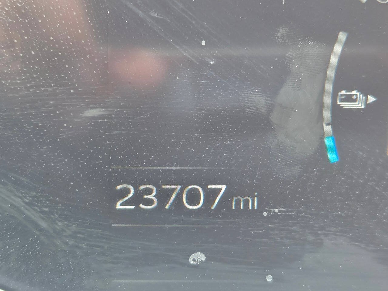 Used 2024 Toyota Prius Prime FWD image 27