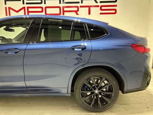 Used 2025 BMW X4 M40i AWD/4WD image 4