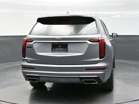 Certified 2024 Cadillac XT6 Premium Luxury w/ Technology Package AWD/4WD image 6