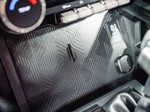 Certified 2025 Toyota Tacoma SR5 image 21