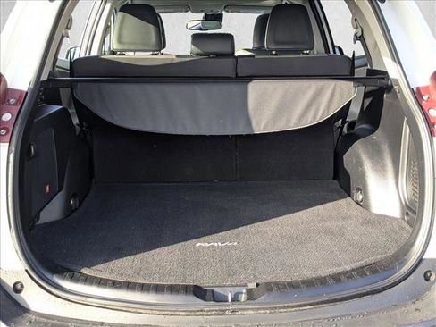 Used 2015 Toyota RAV4 Limited image 7