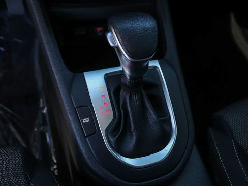 Used 2022 Kia Forte LXS FWD image 19