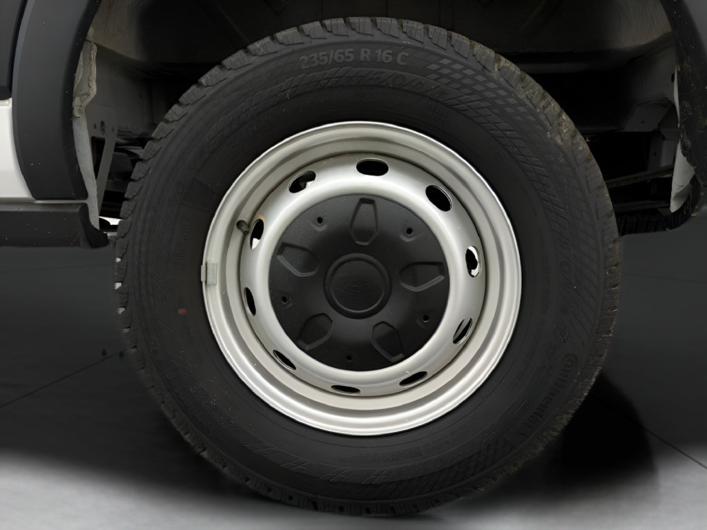 Used 2024 Ford Transit 150 Low Roof RWD image 43