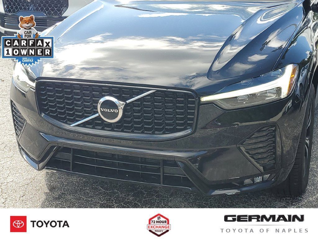Used 2024 Volvo XC60 B5 Core w/ Protection Package Premier AWD/4WD image 14