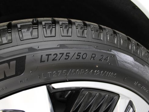 New 2025 Cadillac Escalade IQ Luxury 2 image 49