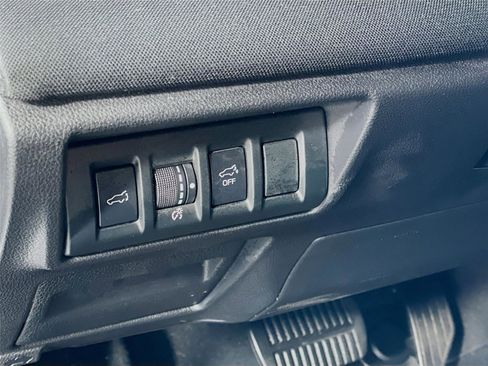 Certified 2024 Subaru Outback Premium image 15