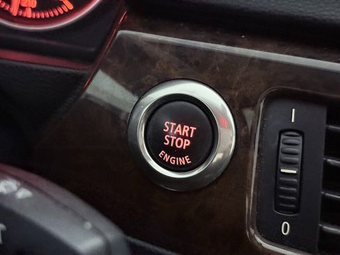 Used 2007 BMW 328i Coupe image 33