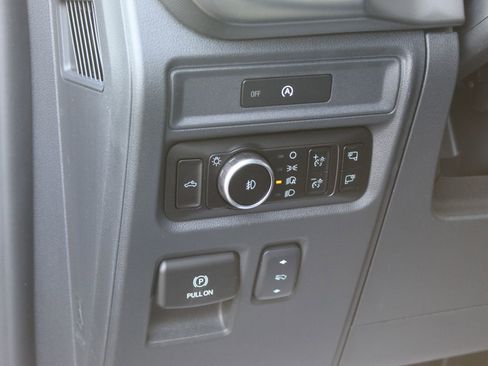 New 2025 Ford F150 Lariat w/ Equipment Group 501A Mid image 29