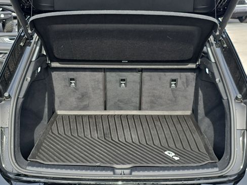 Used 2024 Audi Q4 e-tron Premium Plus w/ Premium Plus image 12