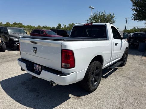 Used 2014 RAM 1500 Express RWD image 5