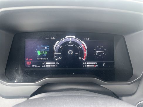 New 2024 Toyota Tundra Platinum image 18