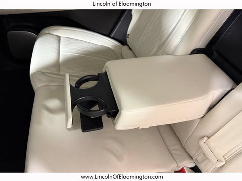 Certified 2022 Lincoln Nautilus Black Label AWD/4WD image 22