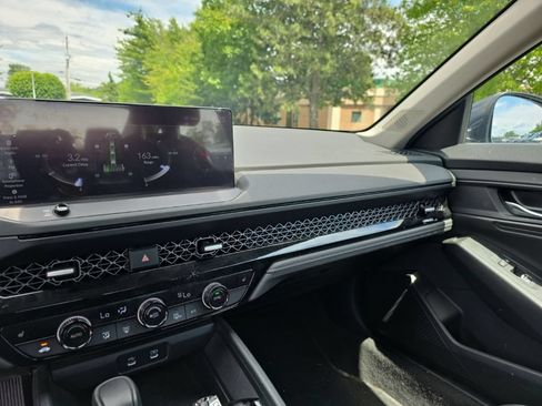 Used 2024 Honda Accord EX-L image 20