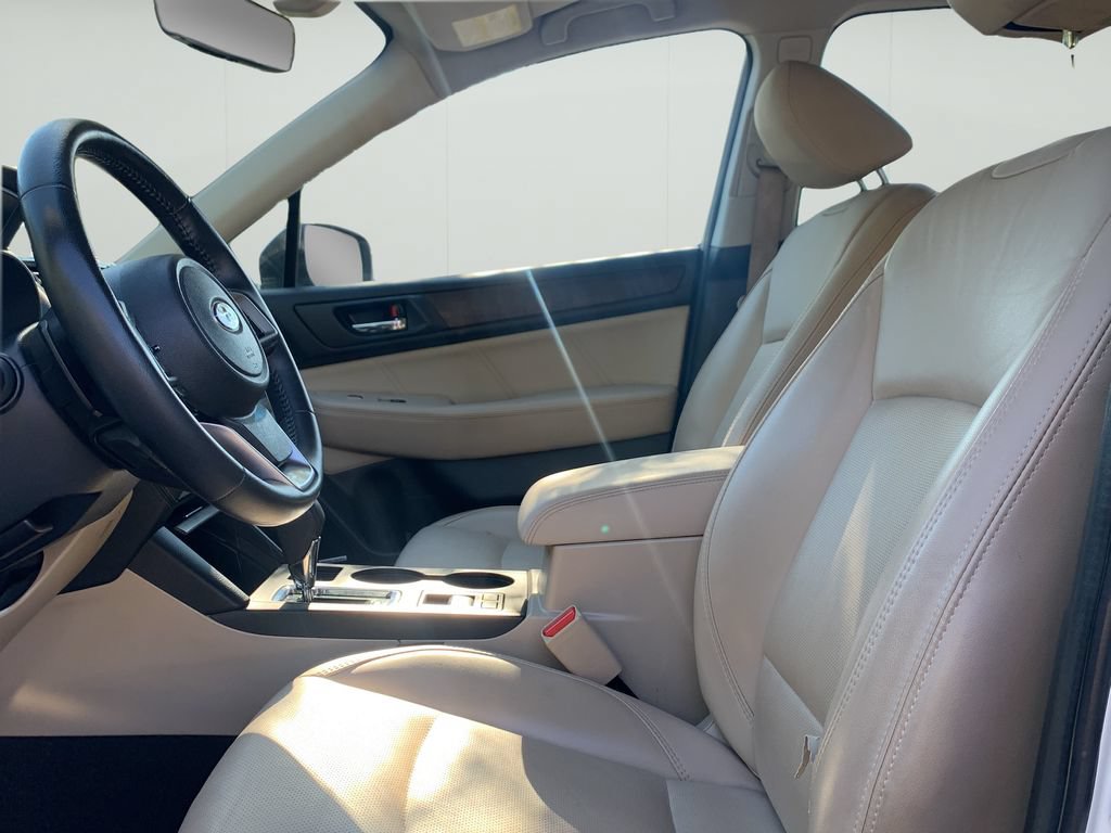 Used 2018 Subaru Outback 2.5i Limited AWD/4WD image 14