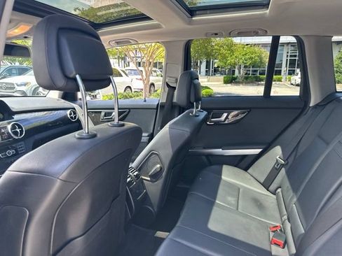 Used 2015 Mercedes-Benz GLK 250 BlueTEC 4MATIC image 21