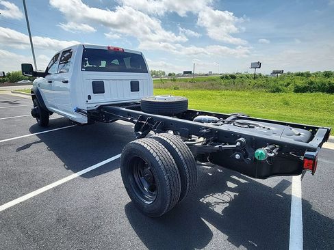 New 2026 RAM 5500 Tradesman AWD/4WD image 6