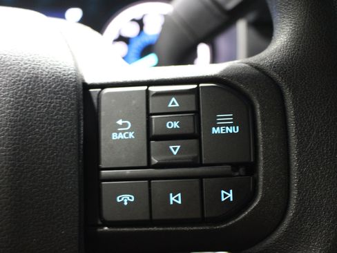 Used 2023 Ford F150 XLT AWD/4WD image 13