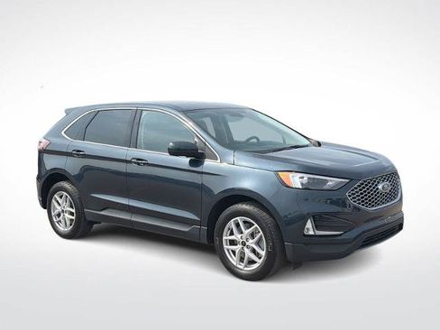 Certified 2024 Ford Edge SEL w/ Convenience Package AWD/4WD image 2