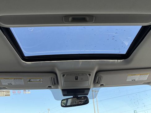 Used 2024 Nissan Armada SL RWD image 13