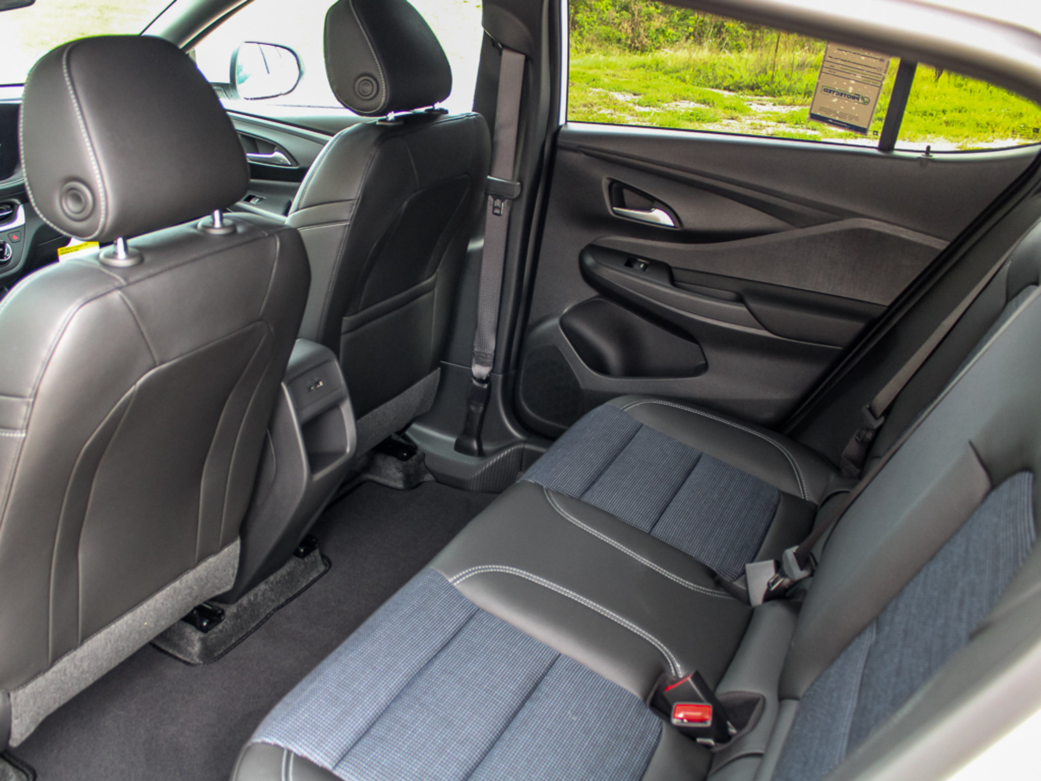 New 2026 Buick Envista Preferred FWD image 19