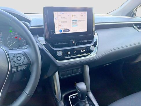 Used 2023 Toyota Corolla Cross AWD Hybrid image 25