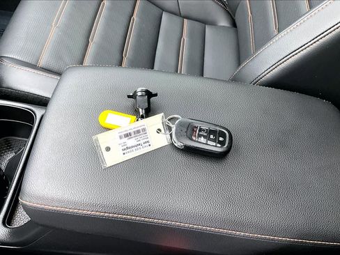 Used 2023 Honda CR-V Sport Touring image 15