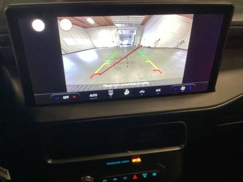 New 2026 Ford Maverick XL image 18