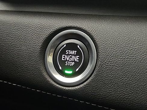 Used 2022 Cadillac Escalade Sport w/ Touring Package AWD/4WD image 26