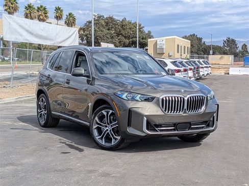 New 2026 BMW X5 xDrive40i image 1