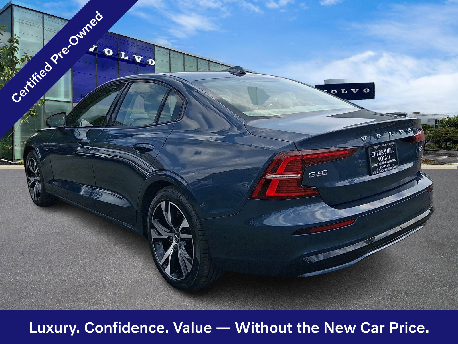 Certified 2024 Volvo S60 B5 Plus w/ Climate Package AWD/4WD image 5